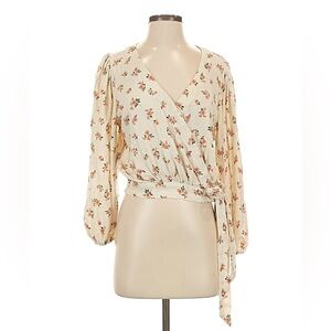 American Eagle Cream Floral Blouse